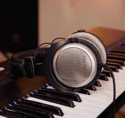 Beyerdynamic DT 880 Pro (250 Ohms) auriculares para mezcla